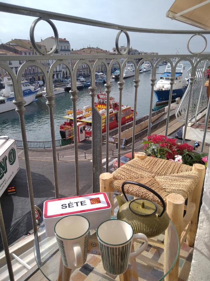 Grand T2 Au Coeur De Ville Avec Vue Sur Quais Et Mer Сет Экстерьер фото